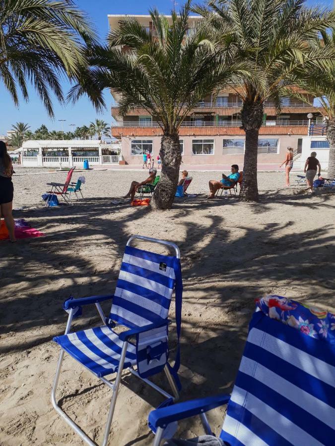 2 Bedroom's Flat On The Beach, Center, 1 Line Apartment *